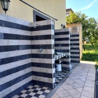 07 douches exterieures sosta camper pier giovanni